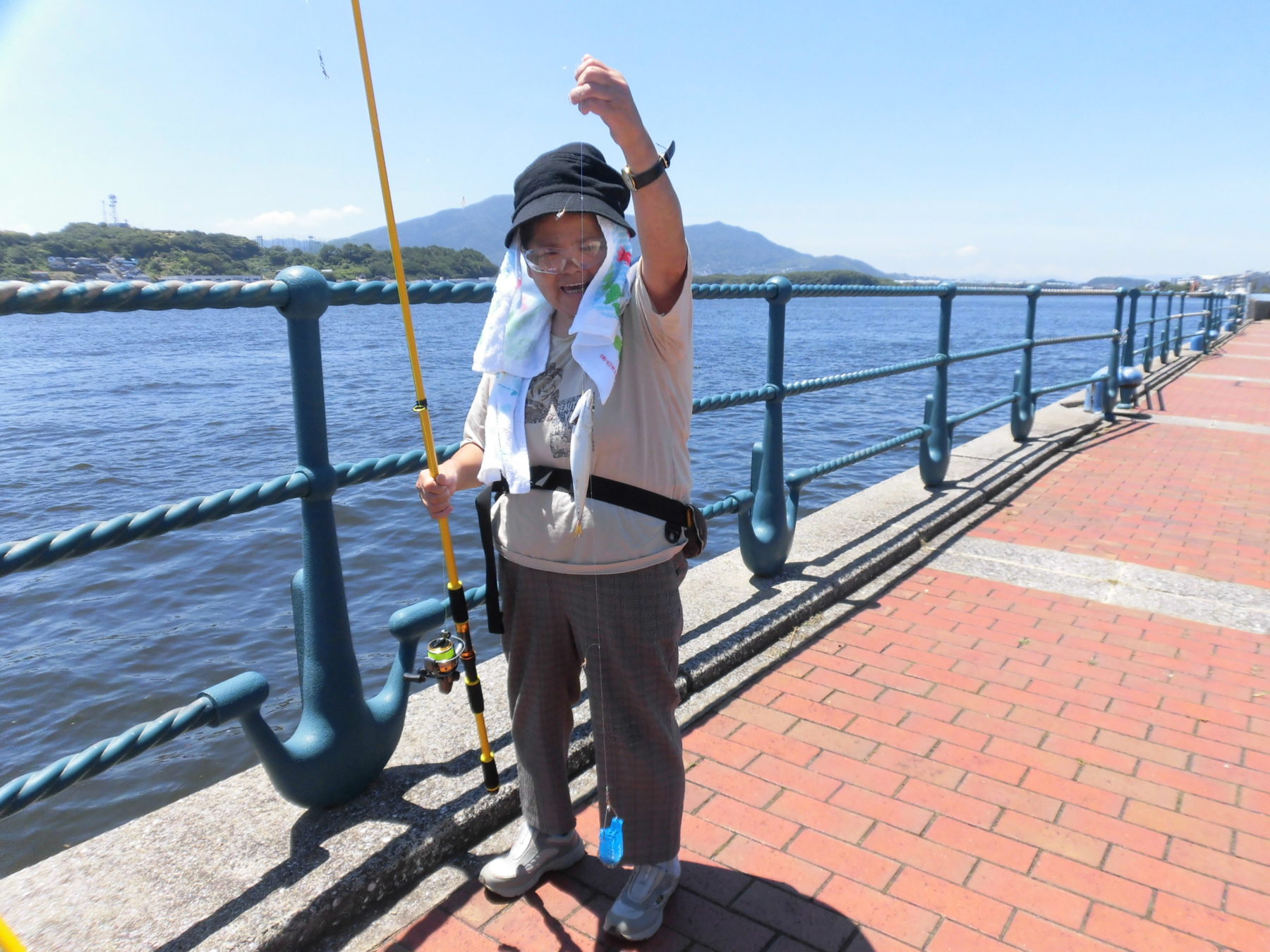 釣り人現る！ | 社会福祉法人 北九州市手をつなぐ育成会